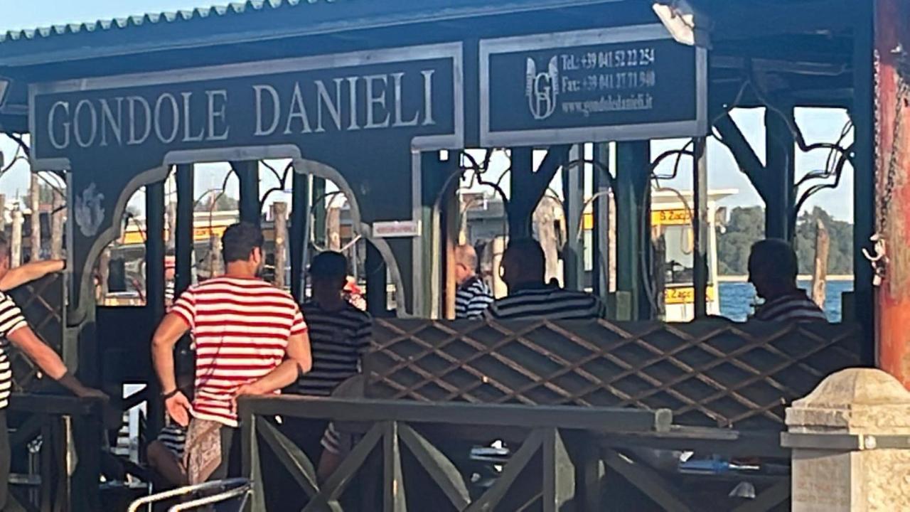 Апартаменты Ca' Ai Sospiri Венеция Экстерьер фото